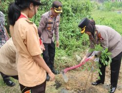 Dukung Program Green Policing Quick Wins Polri Polres Landak Tanam Enam Bibit Pohon
