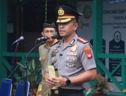 Kapolresta Pontianak Turun Ke Sekolah Ajak Siswa Jauhi Bullying Dan Narkoba Dan Tertib Berlalu Lintas