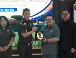 Kejati Kalbar Perkuat Pengawalan Hukum Optimalisasi (PAD) Bersama DPRD Dorong Kemandirian Fiskal Daerah