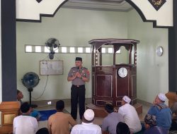 Kapolres Dan Wakapolres Sholat Jumat Keliling  Sampaikan Pesan Penting Soal Judi Online Hingga Tertib Lalu Lintas